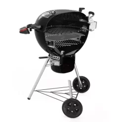 Weber Pack + Barbecue Charbon Master-Touch Gbs Premium E-5775 57 Avec Grille Gbs Inox + Grille De Saisie Gbs + Housse Premium OFFERTE -Les gens du barbecue. pack barbecue charbon master touch gbs premium e 5775 57 avec grille gbs inox grille de saisie gbs cheminee d allumage 1